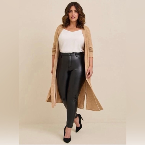 torrid Pants - NWOT - Torrid - Faux Leather Pants
